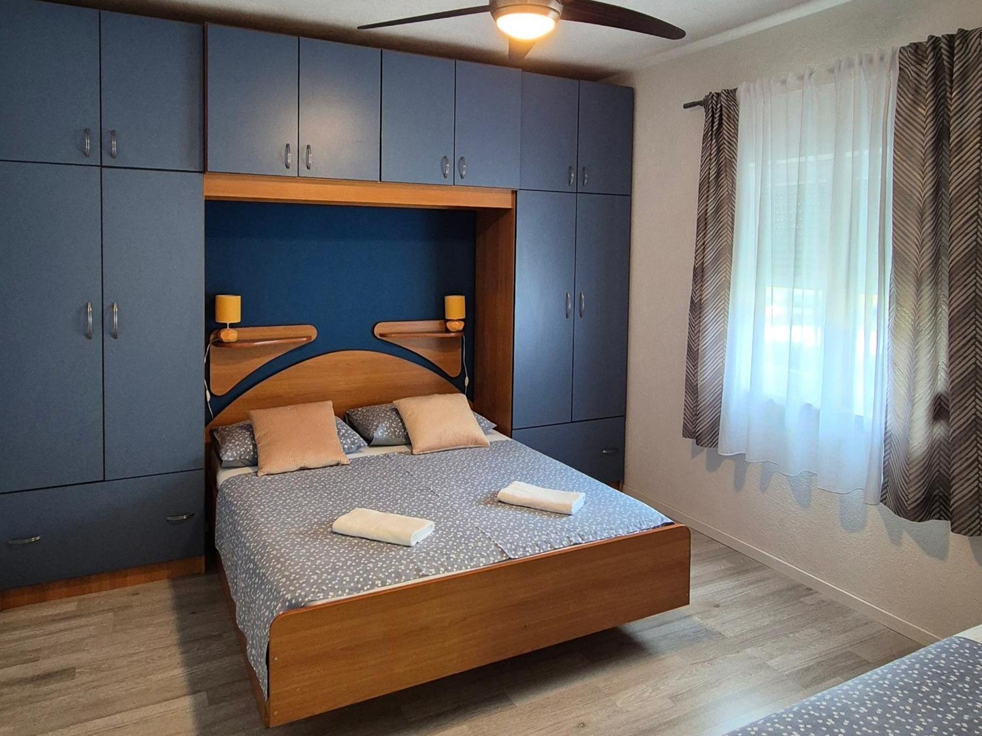 With Private Swimming Pool Apartment *
